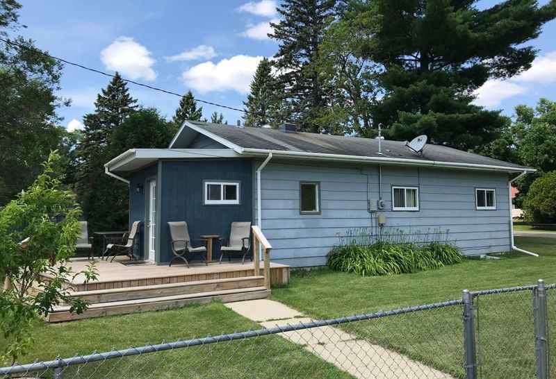 600 4th St W, Park Rapids, MN 56470