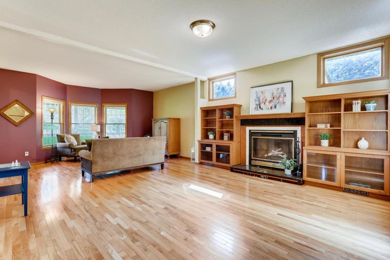 23210 Garrison Rd, Hamel, MN 55340