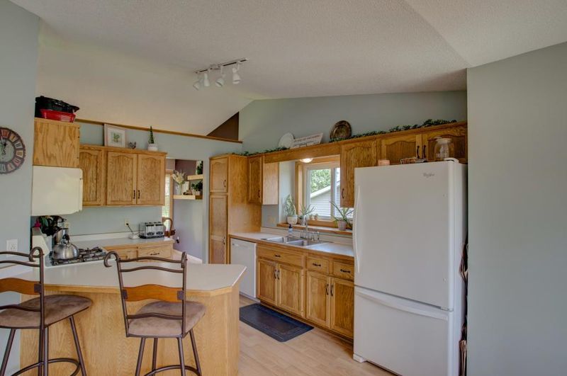 14356 Salem Ave, Savage, MN 55378