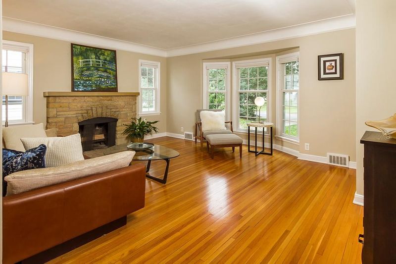 4005 Lynn Ave, Edina, MN 55416