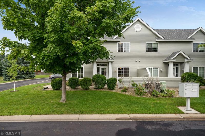 10911 Douglas Ln N, Champlin, MN 55316