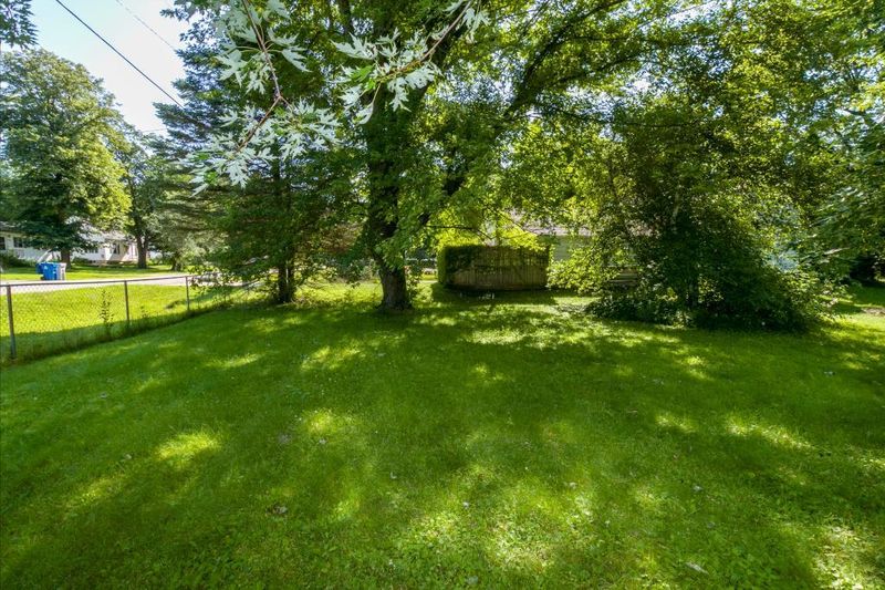 1910 14th St SE, Rochester, MN 55904