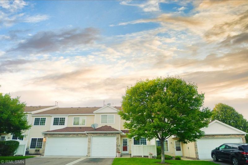 15751 Fjord Ave #142, Apple Valley, MN 55124