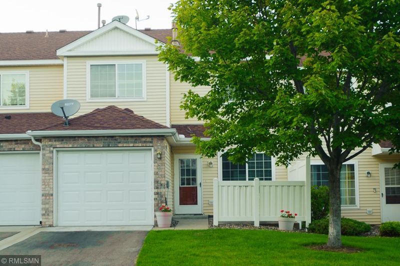 15751 Fjord Ave #142, Apple Valley, MN 55124
