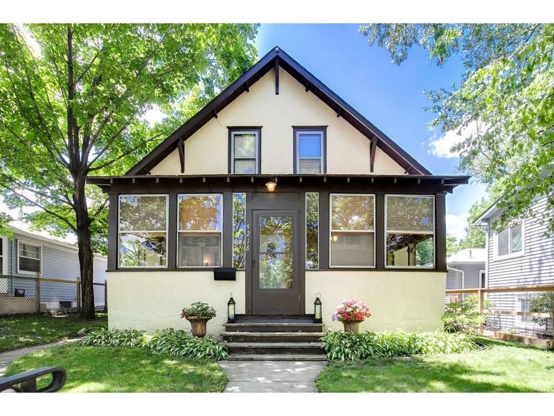 4218 6th St NE, Columbia Heights, MN 55421