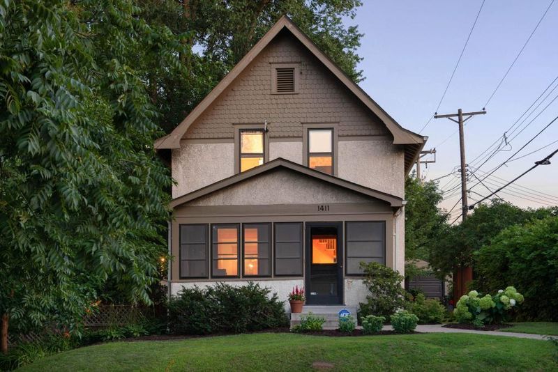 1411 W 35th St, Minneapolis, MN 55408