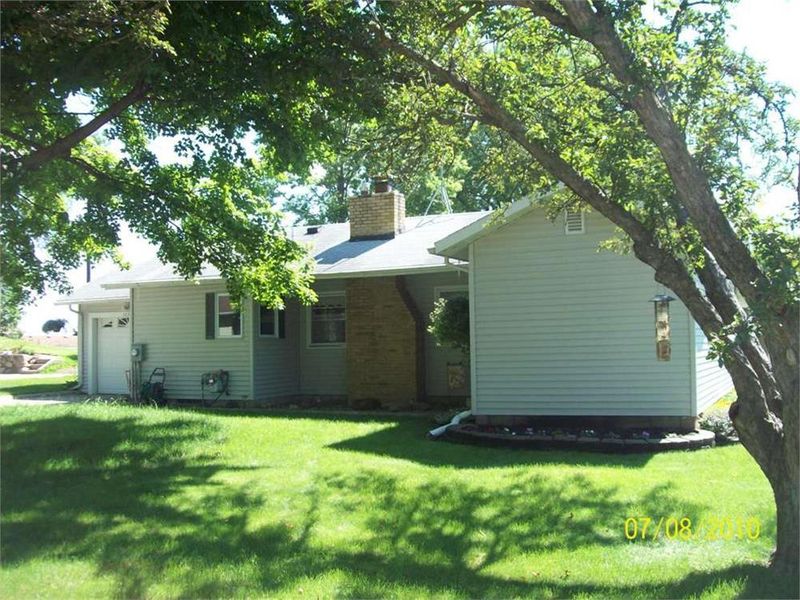 309 11th St SE, Waseca, MN 56093