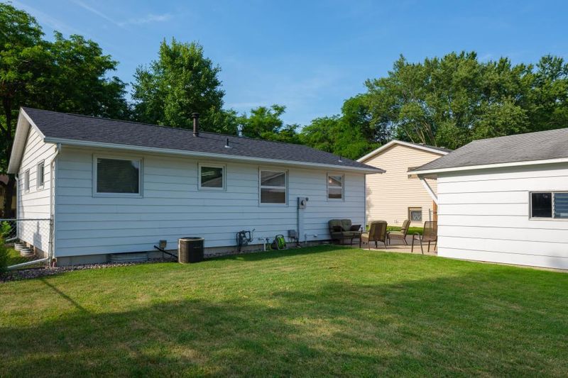971 18th St SE, Rochester, MN 55904