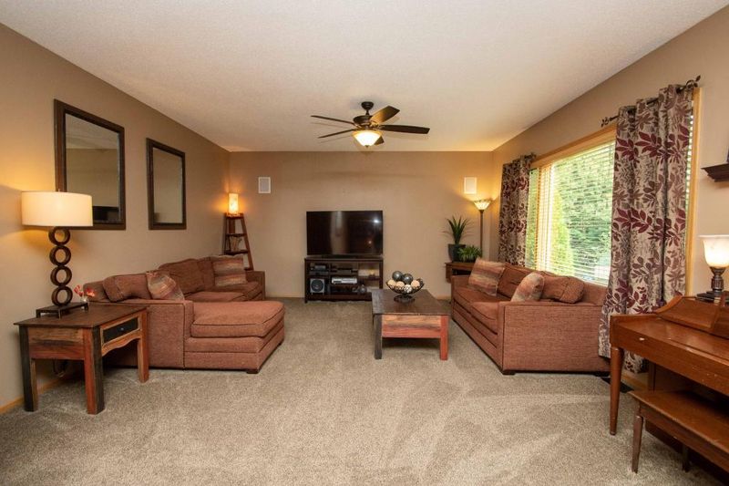 7045 Iverson Ct S, Cottage Grove, MN 55016