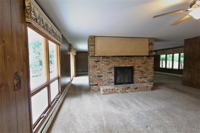 2195 Sunnyside Rd, Webb Lake, WI 54830