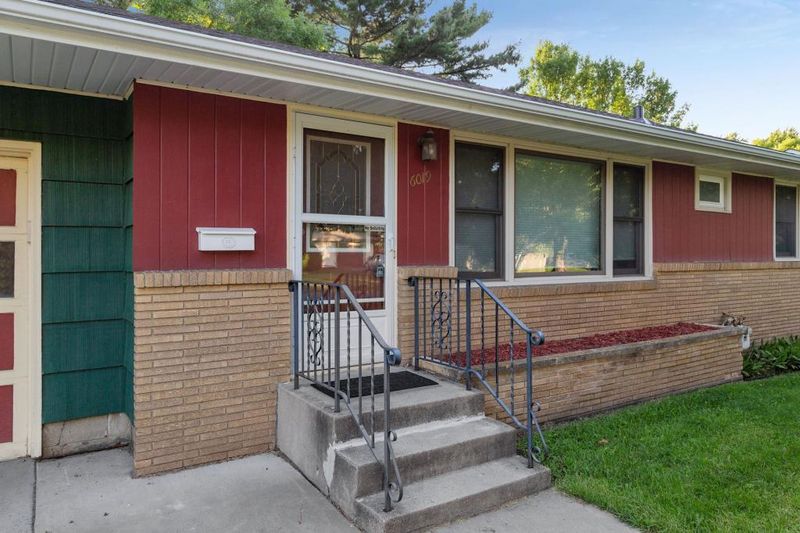 6019 Colfax Ave N, Brooklyn Center, MN 55430