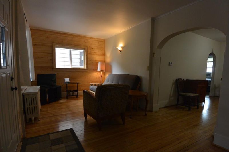 1409 13th Ave E, Hibbing, MN 55746