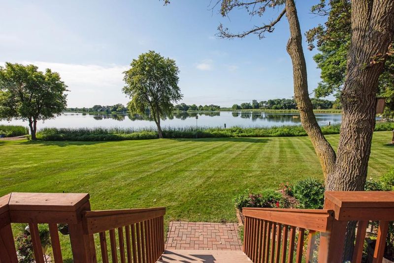 1634 Waterbury, Waconia, MN 55387