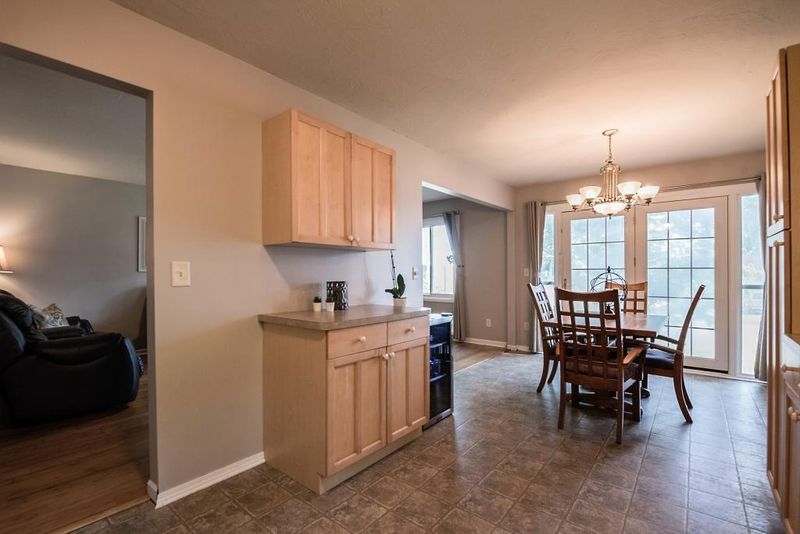 413 Willow St, Farmington, MN 55024