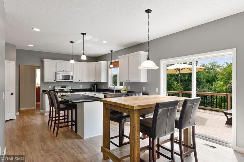 4827 Merganser Dr, Saint Bonifacius, MN 55375
