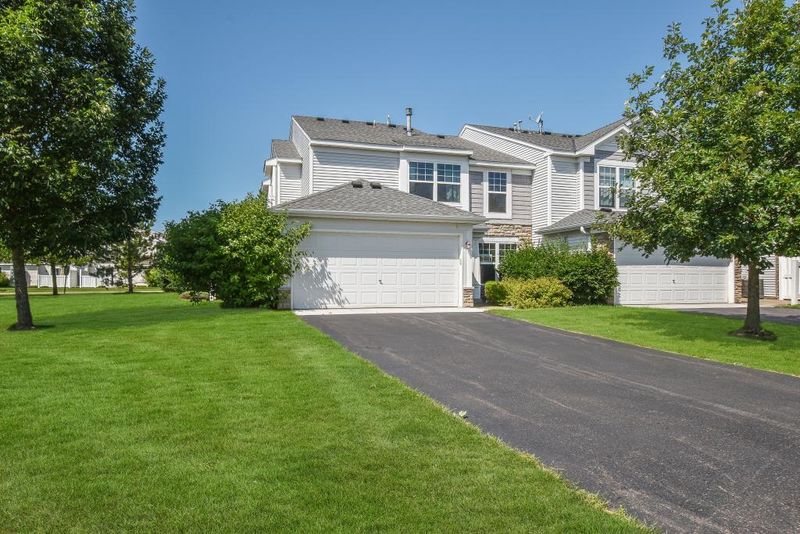 5010 149th St N #1, Hugo, MN 55038