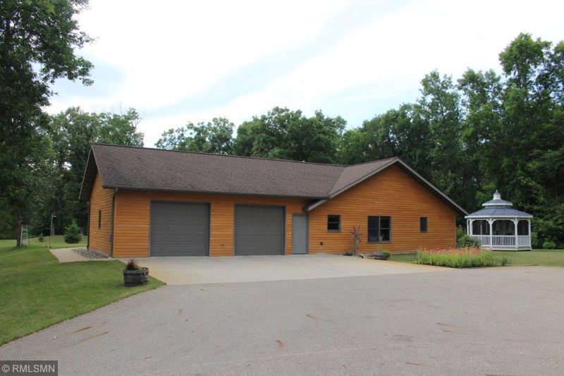 14216 Hummingbird Dr, Park Rapids, MN 56470