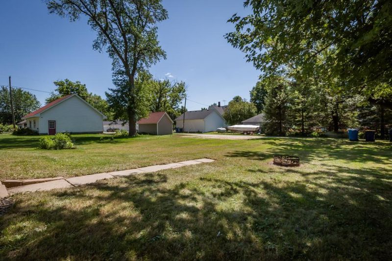 119 2nd St N, Nerstrand, MN 55053