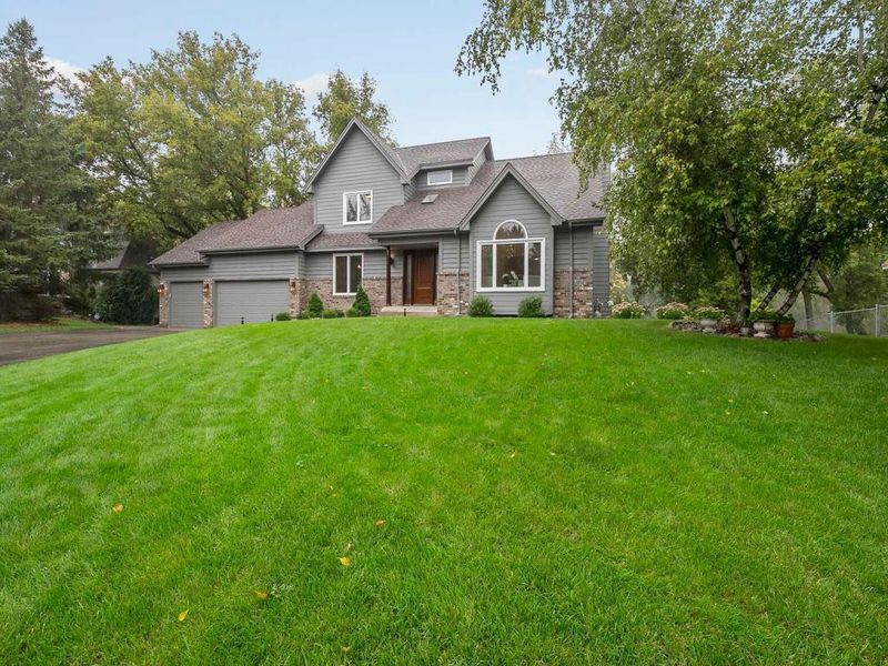 4158 Trail Ridge Ln, Minnetonka, MN 55345
