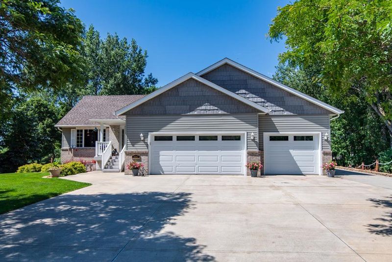5167 Main Ave NE, Albertville, MN 55301