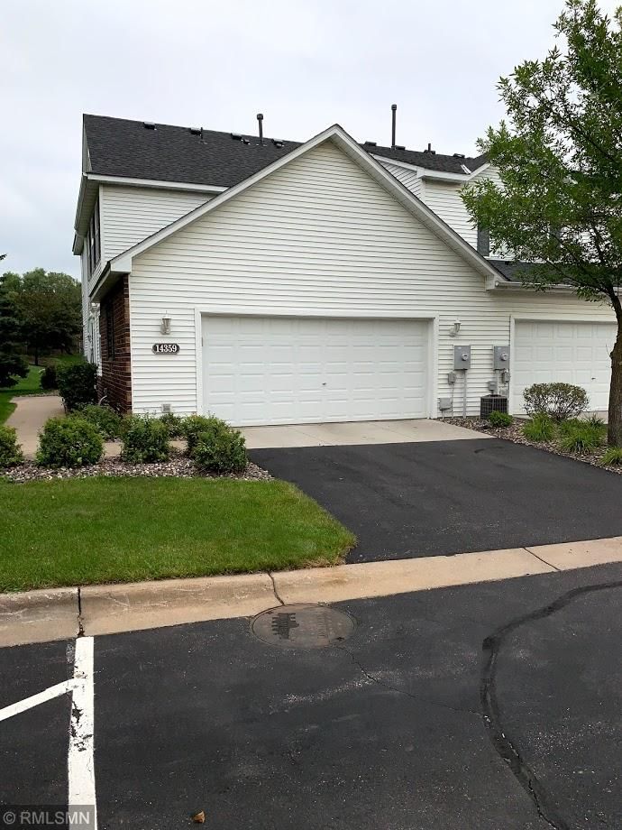 14359 Banyan Ln, Rosemount, MN 55068