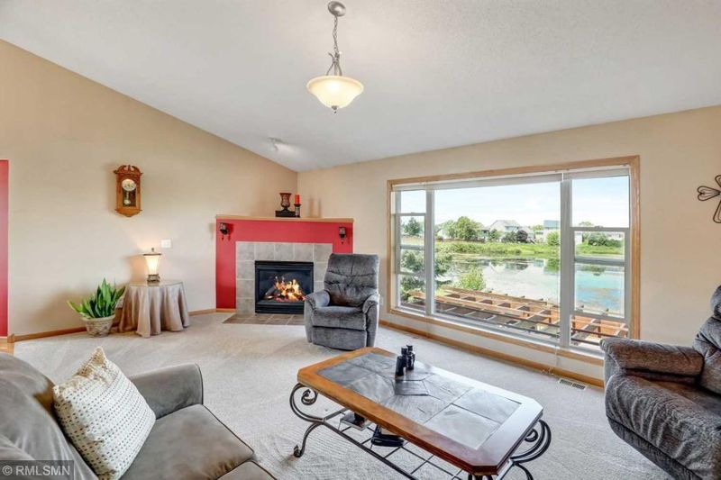 901 Abbey Rd, Northfield, MN 55057