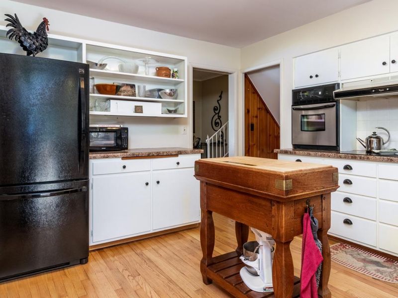 14 SE 4th St, Grand Rapids, MN 55744