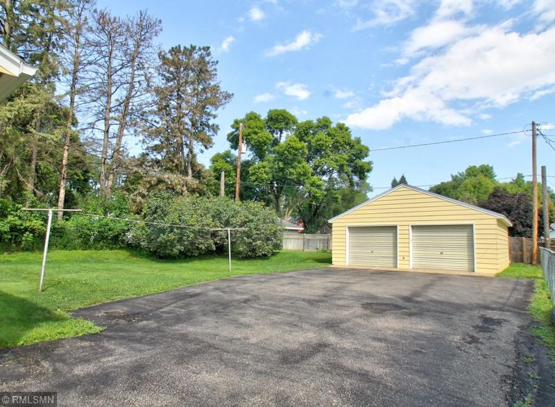 126 Fairview Ln, Red Wing, MN 55066