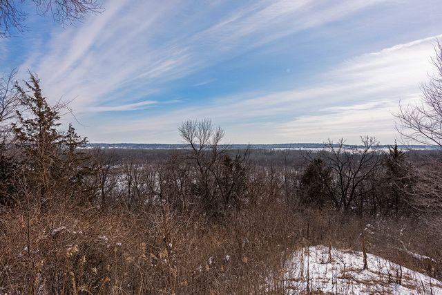 3001 Overlook Dr, Bloomington, MN 55431