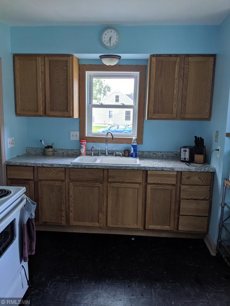 307 7th Ave NW, Arlington, MN 55307