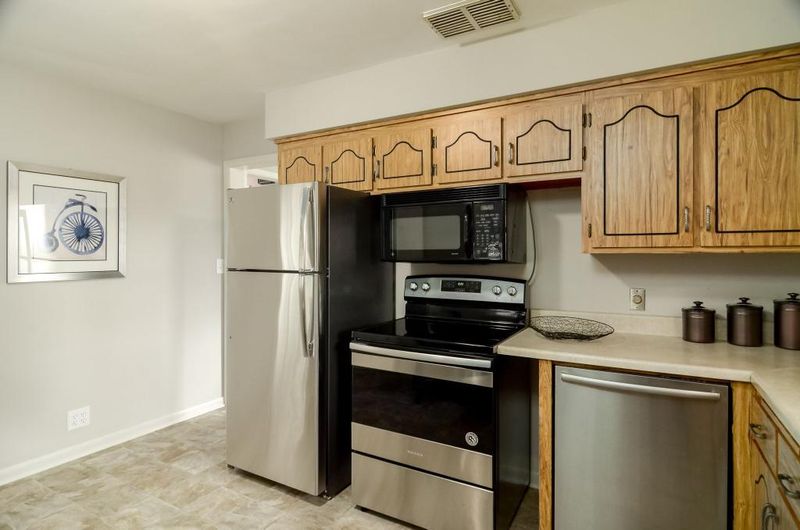 934 Lewis St S, Shakopee, MN 55379