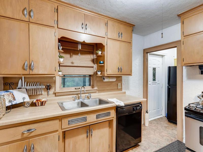 4342 Bloomington Ave, Minneapolis, MN 55407