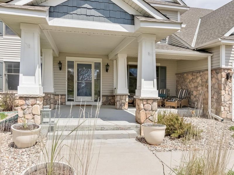 7980 Acorn Cir, Victoria, MN 55386