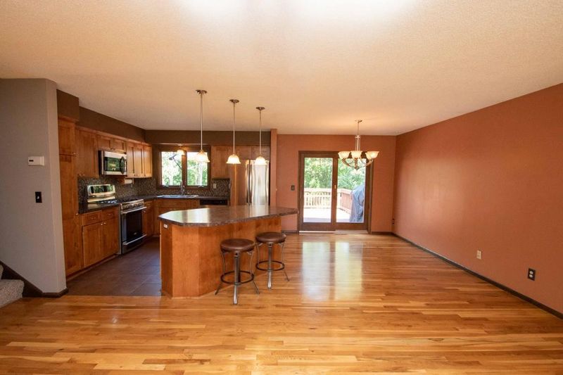 8454 79th St S, Cottage Grove, MN 55016