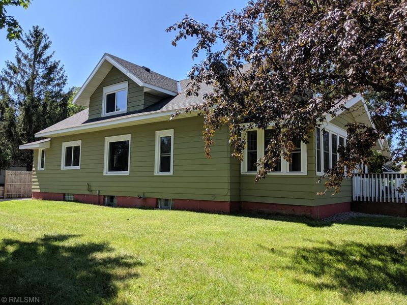 321 2nd Ave N, Long Prairie, MN 56347