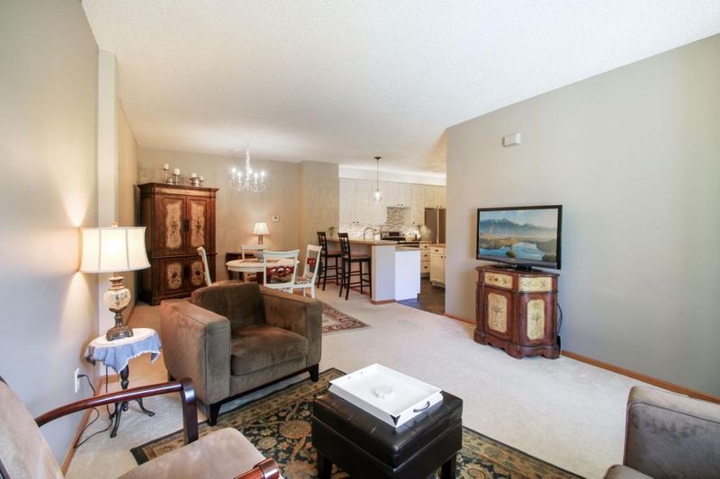 17171 Monroe Dr NW, Elk River, MN 55330