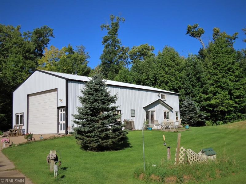 32566 183rd St, Isle, MN 56342
