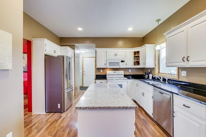 17500 139th Ave N, Dayton, MN 55327