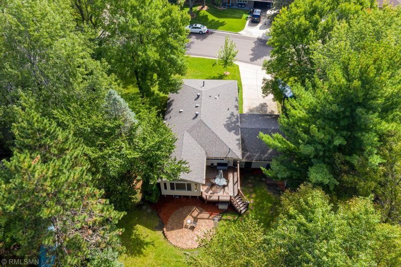 114 E Golden Lake Ln, Circle Pines, MN 55014