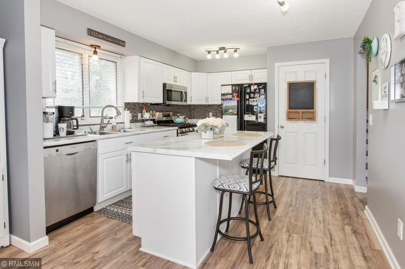 3243 13th Ave, Anoka, MN 55303