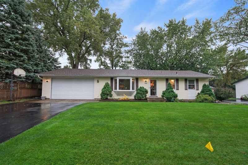 1588 5th St, White Bear Lake, MN 55110