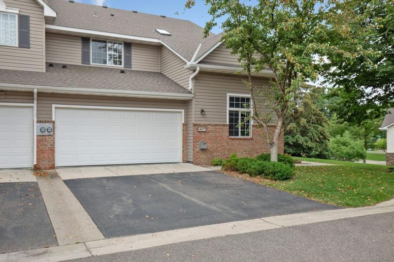 3677 Vermilion Ct N #906, Eagan, MN 55122
