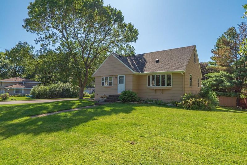 1815 10th Ave, Newport, MN 55055