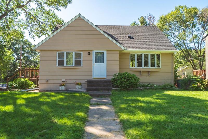1815 10th Ave, Newport, MN 55055