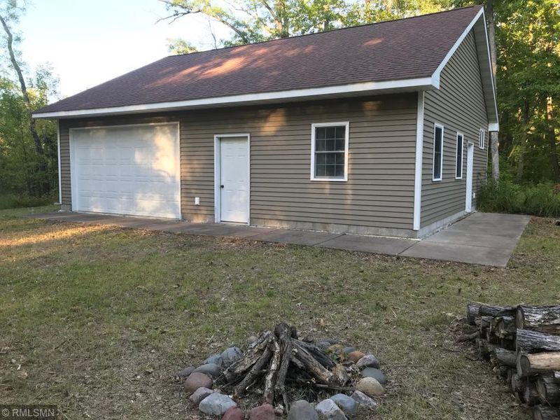 25669 Pine View Beach Trl, Brook Park, MN 55007