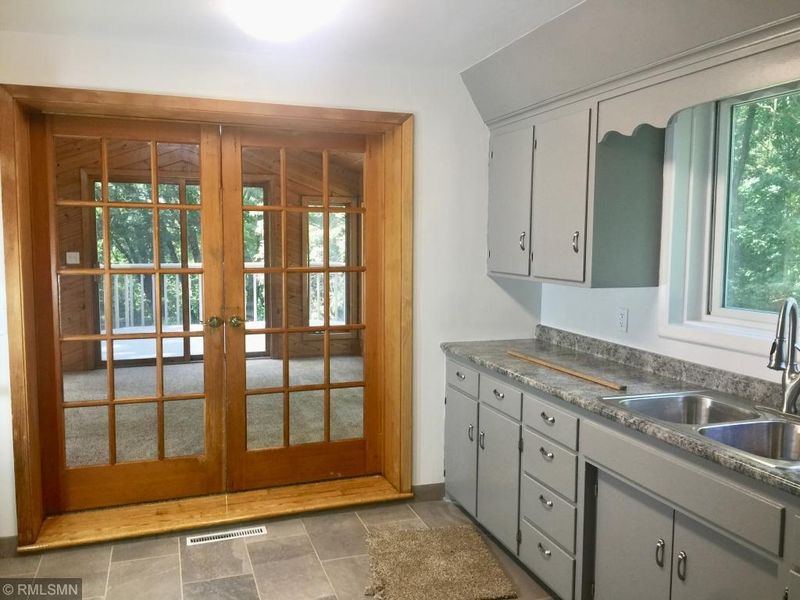 342 11th Ave NW, New Brighton, MN 55112