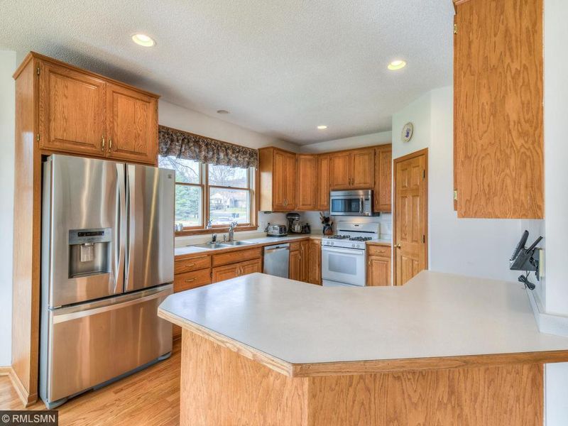 6216 267th Ct, Wyoming, MN 55092