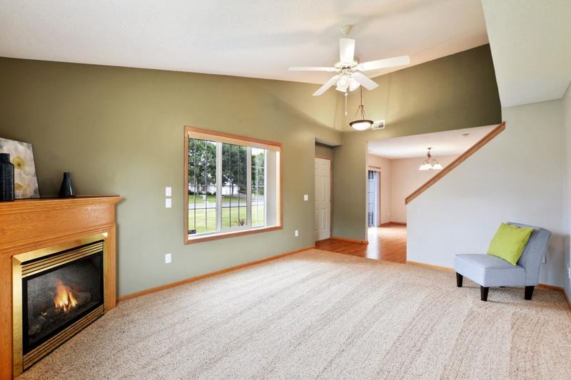 4642 19th St SW, Forest Lake, MN 55025
