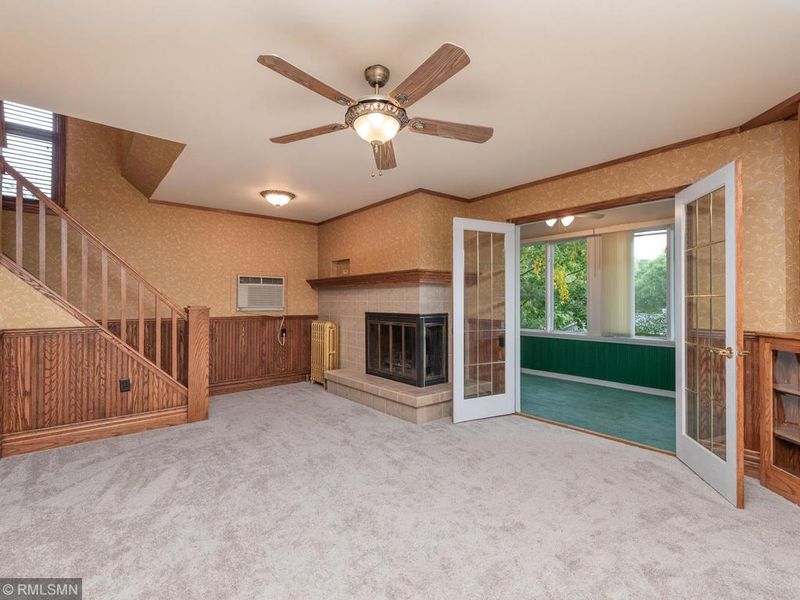 1003 15th Ave N, South Saint Paul, MN 55075
