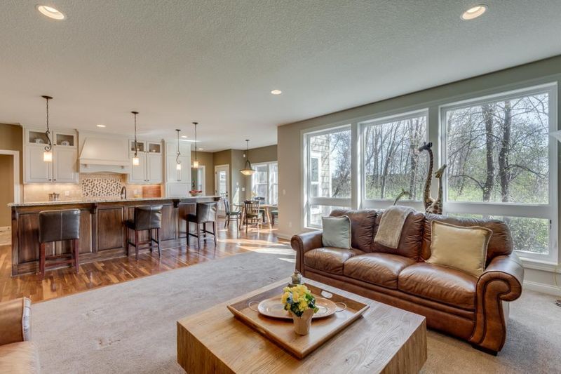 5300 Terraceview Ln N, Plymouth, MN 55446